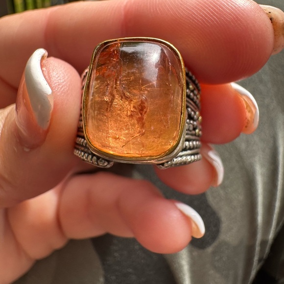 18kGold and Sterling Silver Ring with Incredible Royal Topaz Stone - Picture 7 of 11